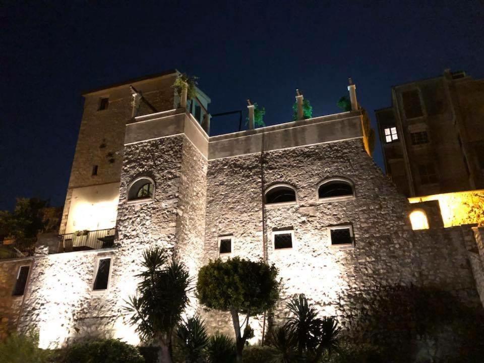 Bed and Breakfast Torre Caetana Minturno Exteriér fotografie