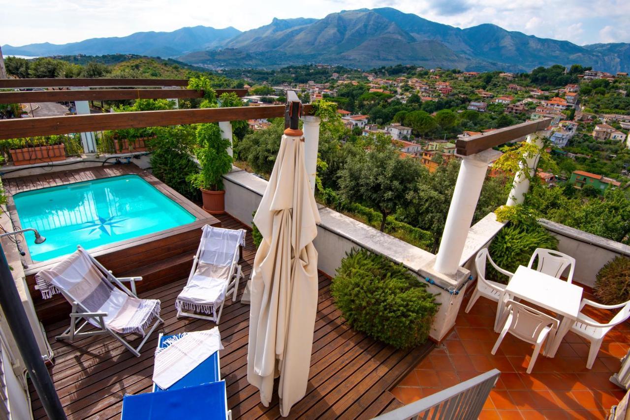 Bed and Breakfast Torre Caetana Minturno Exteriér fotografie