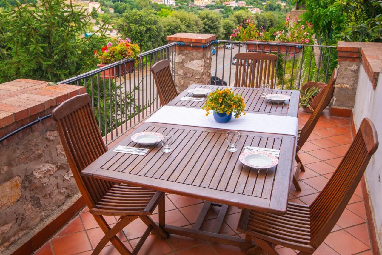 Bed and Breakfast Torre Caetana Minturno Exteriér fotografie