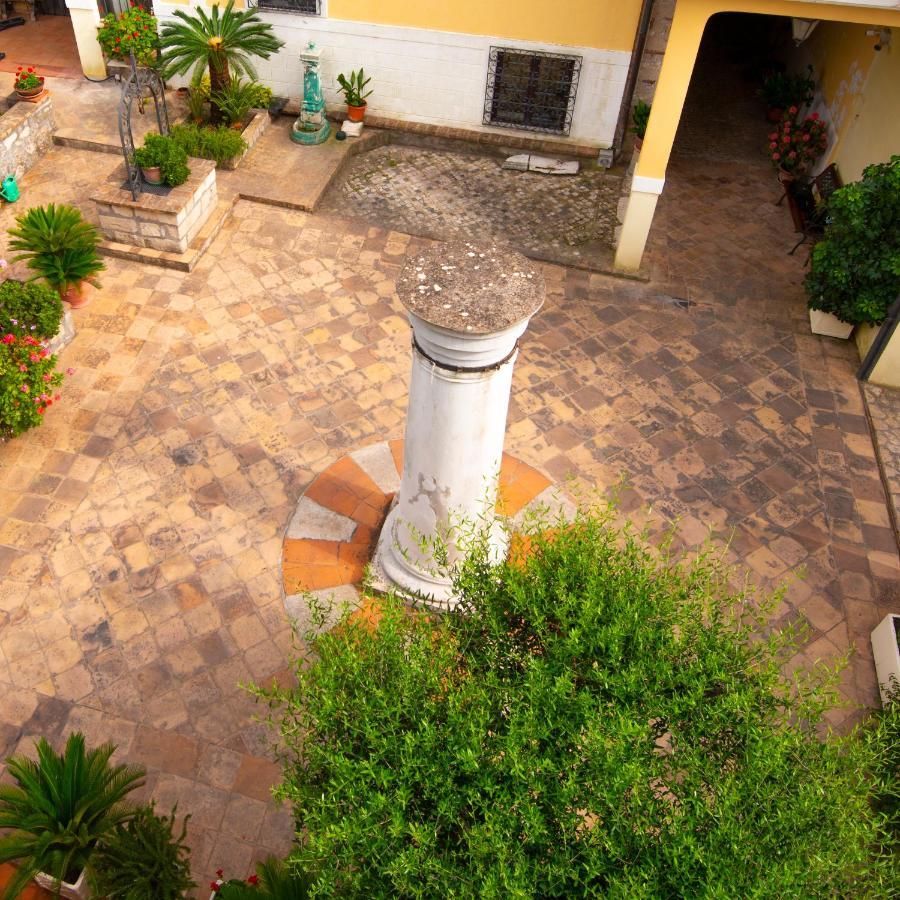 Bed and Breakfast Torre Caetana Minturno Exteriér fotografie